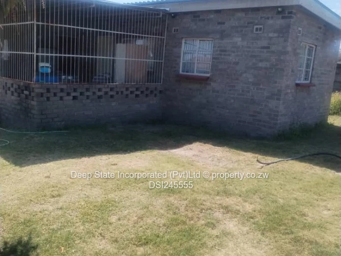Hatefiled house for sale 