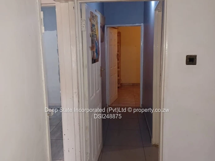 Mufakose House for sale 