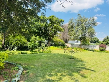 Stands & Residential Land