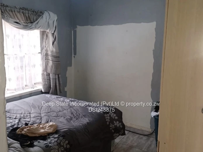 Mufakose House for sale 