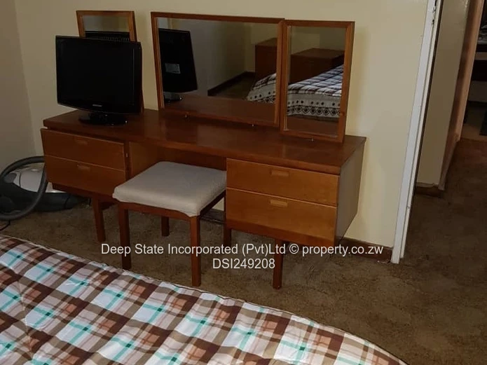 Fife Avenue,2 bedroomed flat for sale 