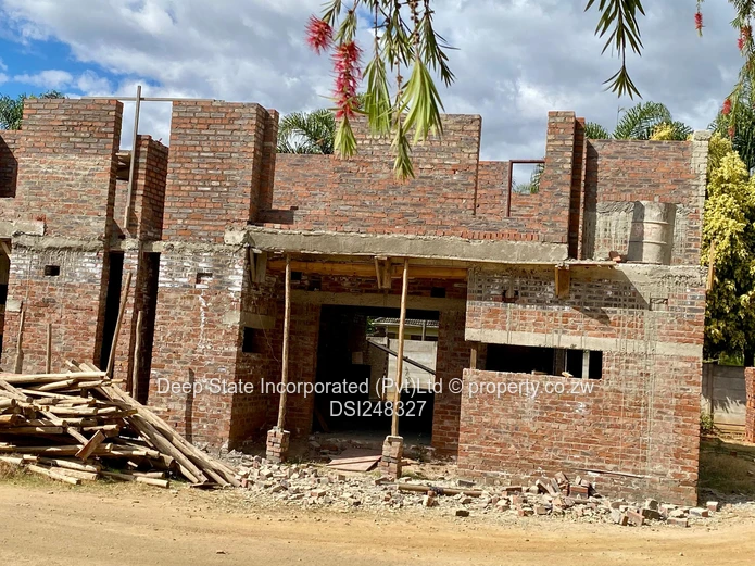 Strathavenu cluster house for sale  (Sole Mandate)