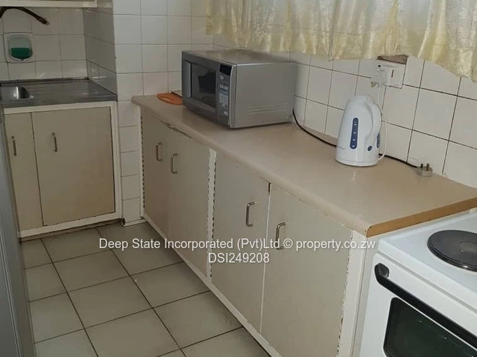 Fife Avenue,2 bedroomed flat for sale 