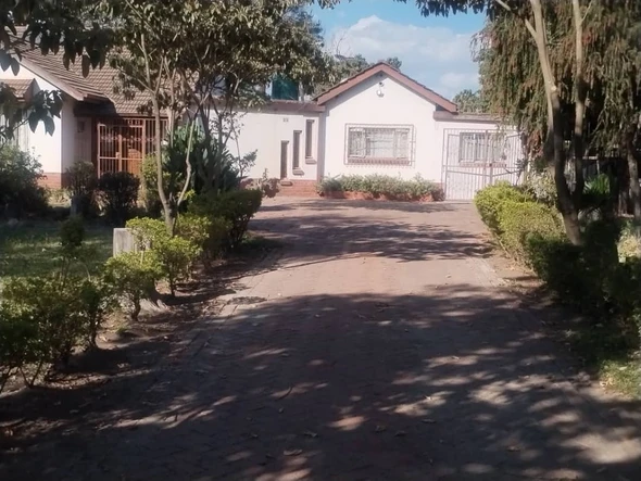 5 Bedroom House